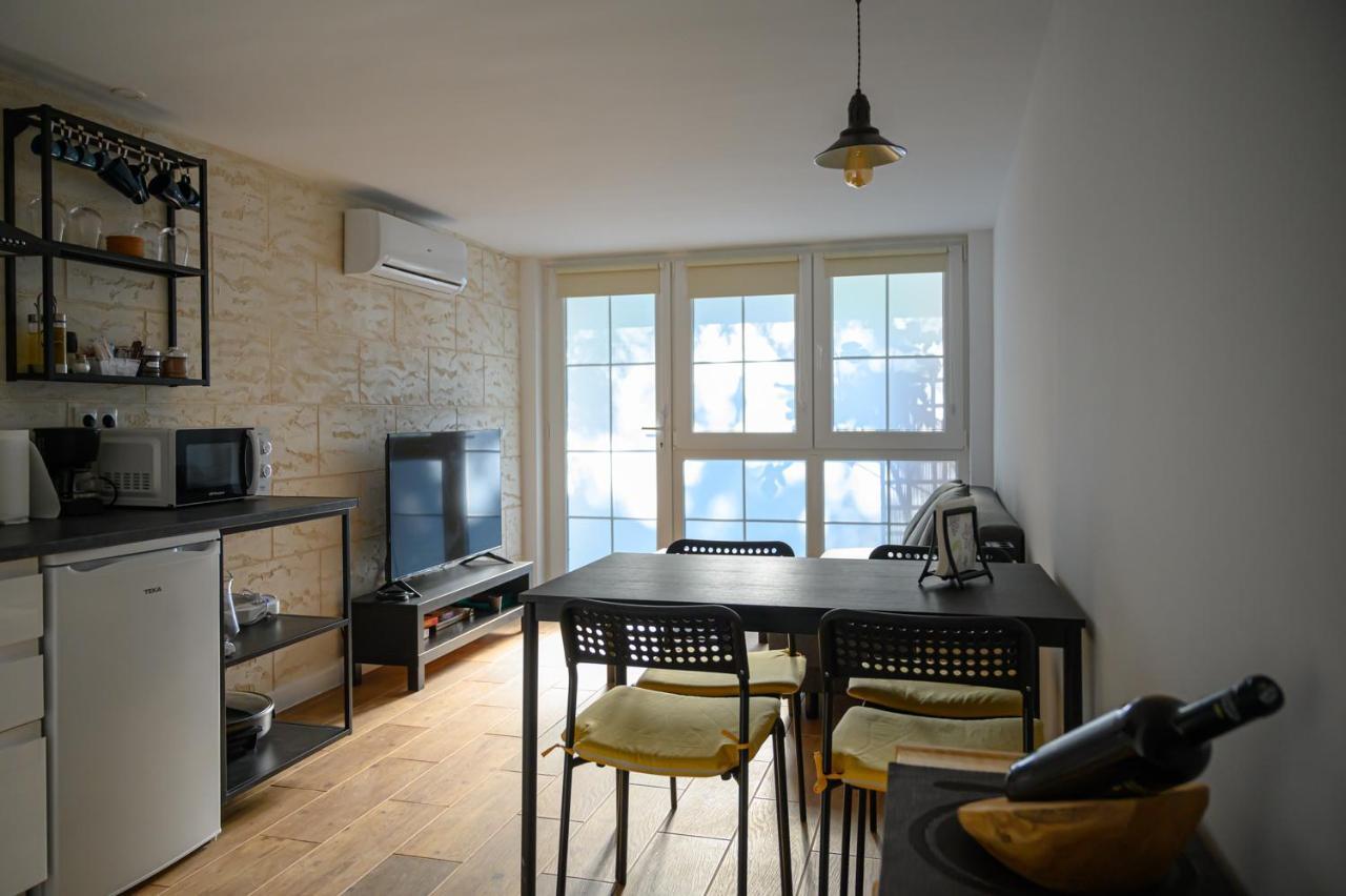 Suite Duplex Con Terraza Independiente Брунете Экстерьер фото